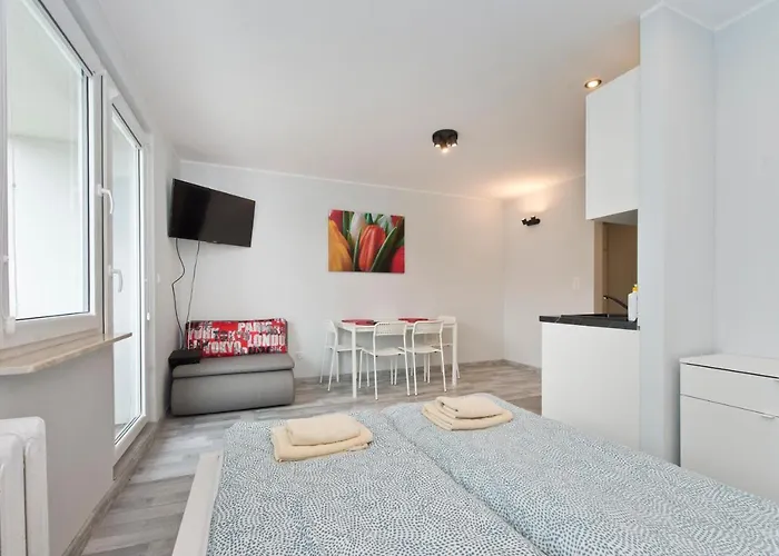 アパート Yourapart Norwida *